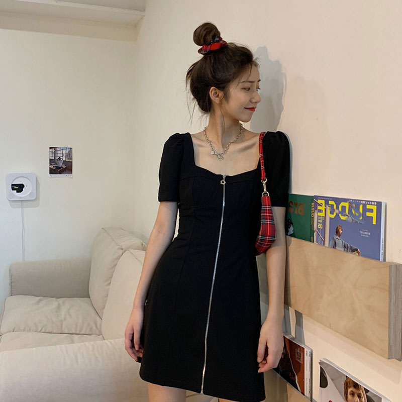 Little Black Dress Hepburn Style Square Neck Date Skirt Women Summer Black French Square Shoulder Little Dress 202 New Style