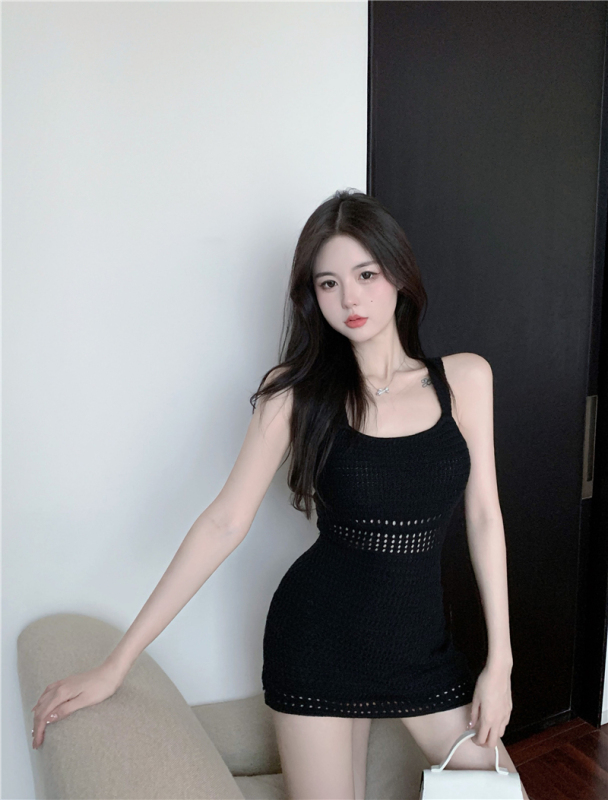 Real shot of fragrant braided skirt, casual gold-like wide shoulder strap suspender dress and short skirt for women
