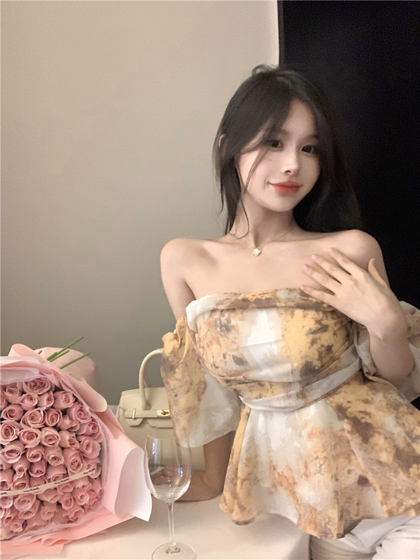 Real shot of midsummer flower sea chiffon shirt for women, spring and summer fashionable shirt, sweet top with detachable sleeves