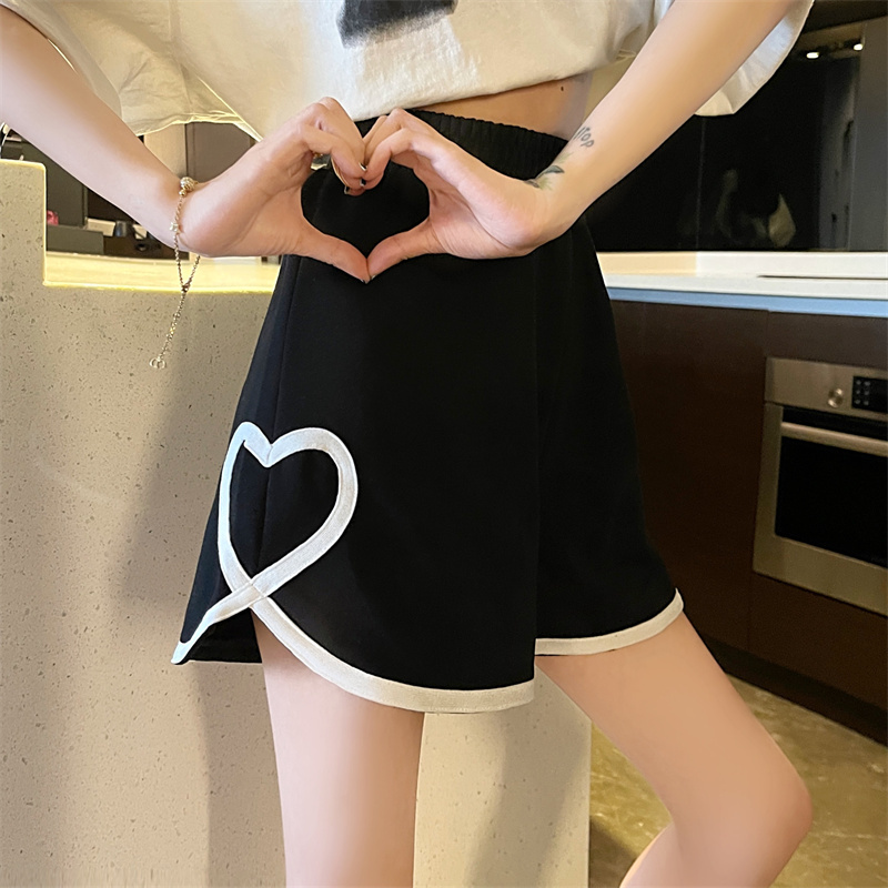 -實拍 愛心辣妹熱褲寬鬆休閒顯瘦闊腿短褲女潮