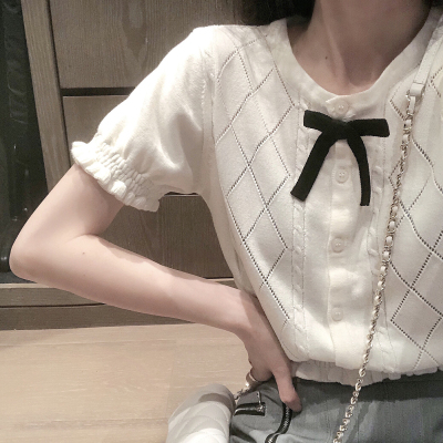 MOMENTHOME乖巧可愛蝴蝶結短款上衣夏季透氣涼感木耳邊針織短袖女