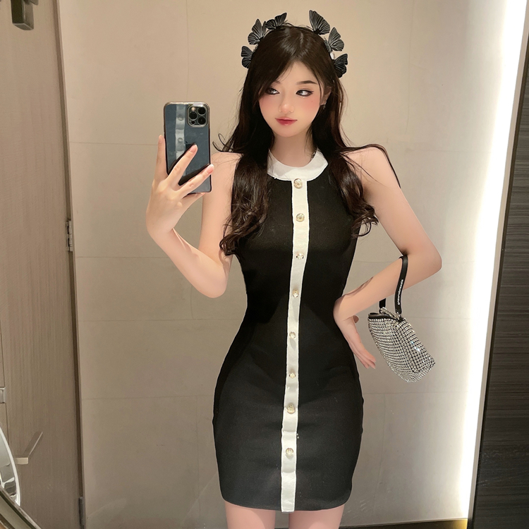 2024春夏季網紅少女性感掛脖拼色緊身包臀短裙無袖針織連衣裙女