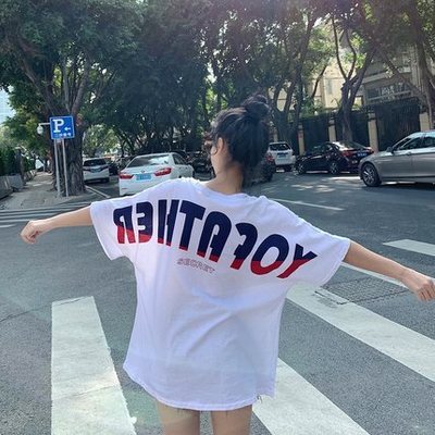 2024夏季白色短袖t恤女帥氣街頭寬鬆網紅衣服女裝學生半袖上衣女
