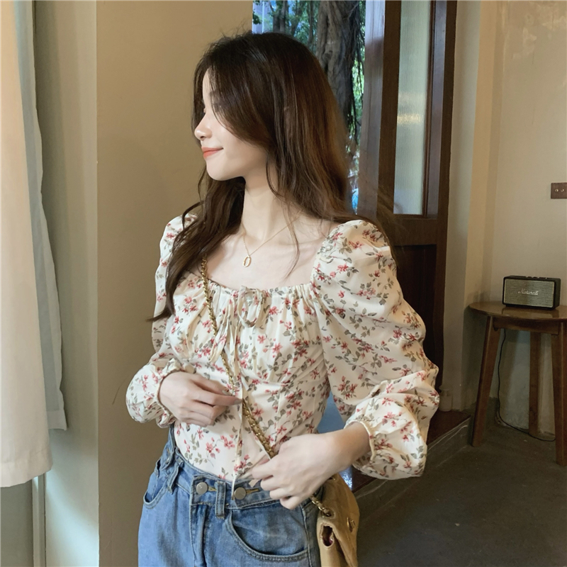 Real shot!  Retro design short chic top for women French floral square collar puff long sleeve shirt
