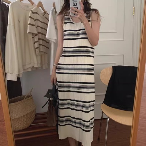 Korean chic spring and summer versatile round neck loose casual contrast stripe design sleeveless vest knitted dress for women