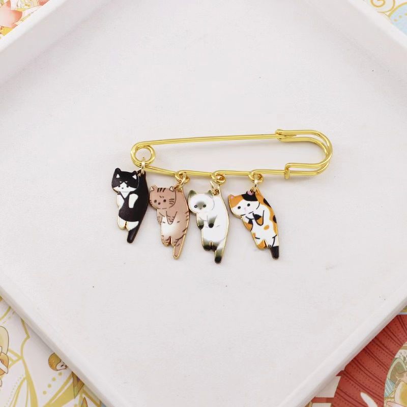 Creative alloy cute kitten brooch decorated pants buckle pin bag accessories waist buckle waist artifact