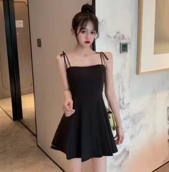 高質量小個子吊帶裹胸連衣裙女森系洋氣收腰顯瘦短款百搭仙
