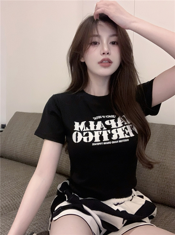 Actual shot of short printed letter round neck slim fit short-sleeved T-shirt top for women