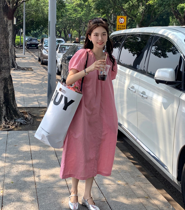 Real shot of ins Korean style puff sleeve solid color mid-length dress