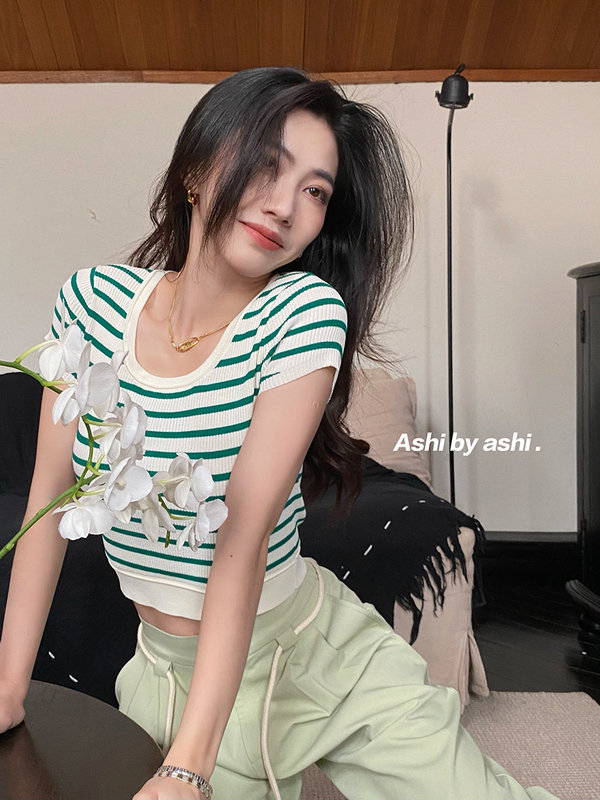 大於詩集法式條紋撞色短款T恤女冰爽曲珠彈力打底圓領修身上衣夏