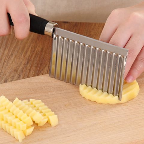 Multifunctional commercial wavy knife for cutting wolf teeth household deep grain thickened Langya potato cutting fancy French fries knife