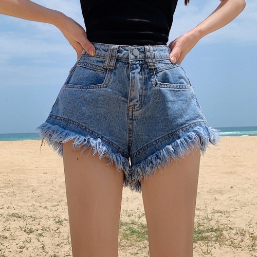 Real shot!  Summer new high-waisted, long-legged, wide-legged, slim, fringed, fashionable and versatile jeans shorts