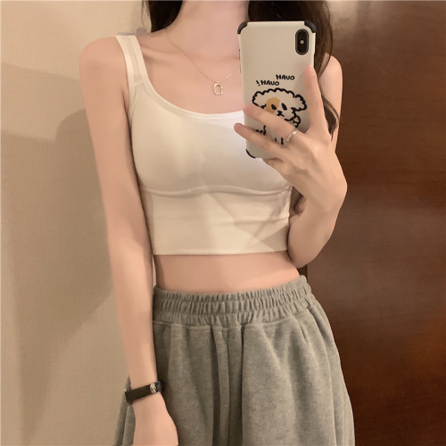 Actual shot of Korean style Western-style ins slim vest for women with square collar, short bottoming and navel-exposed sports suspender