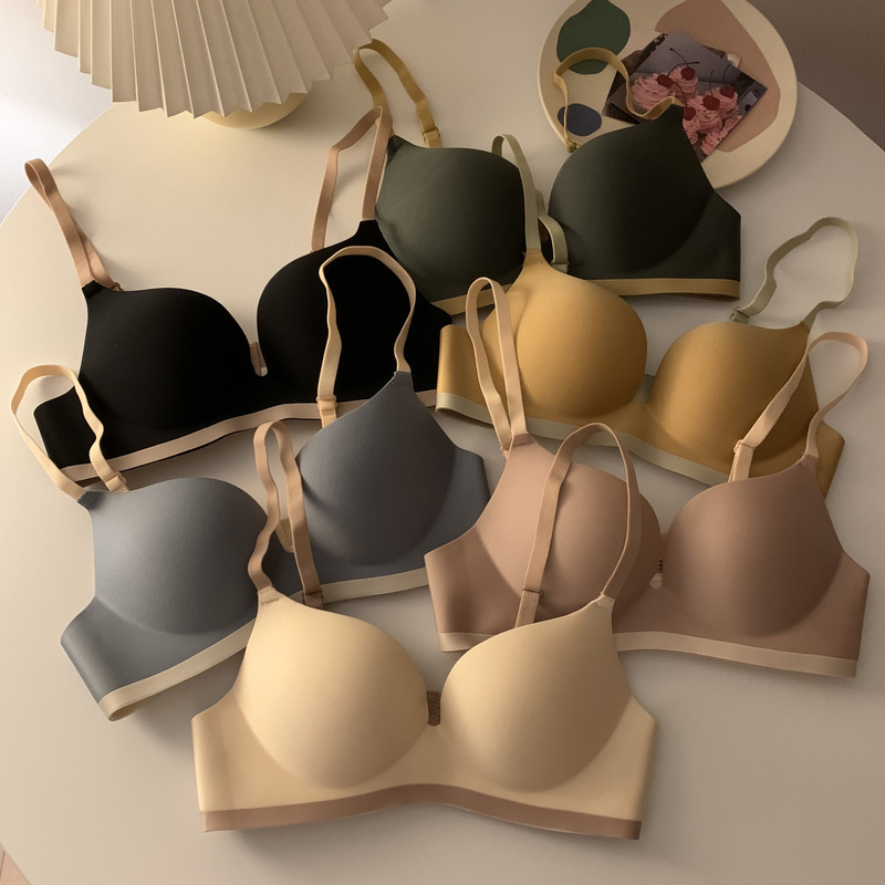 Actual shot of real-price underwear for women, seamless small breasts, big bra, no steel ring, push-up, comfortable girl student bra for women