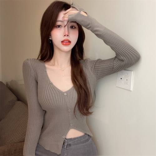 Actual shot and real price Korean style design cardigan slim fit knitted sweater top