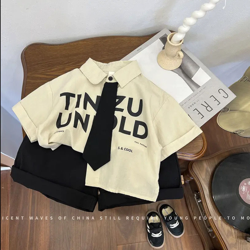 Boys' stylish summer shirts 2024 summer new Korean version children's short-sleeved handsome popular baby two-piece set trendy