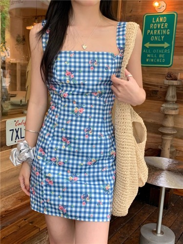 Hailan Tianyu~Small fresh plaid floral suspender dress for women summer sweet A-line hip skirt