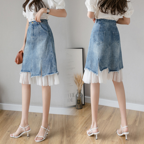 New and new version of versatile denim splicing mesh skirt