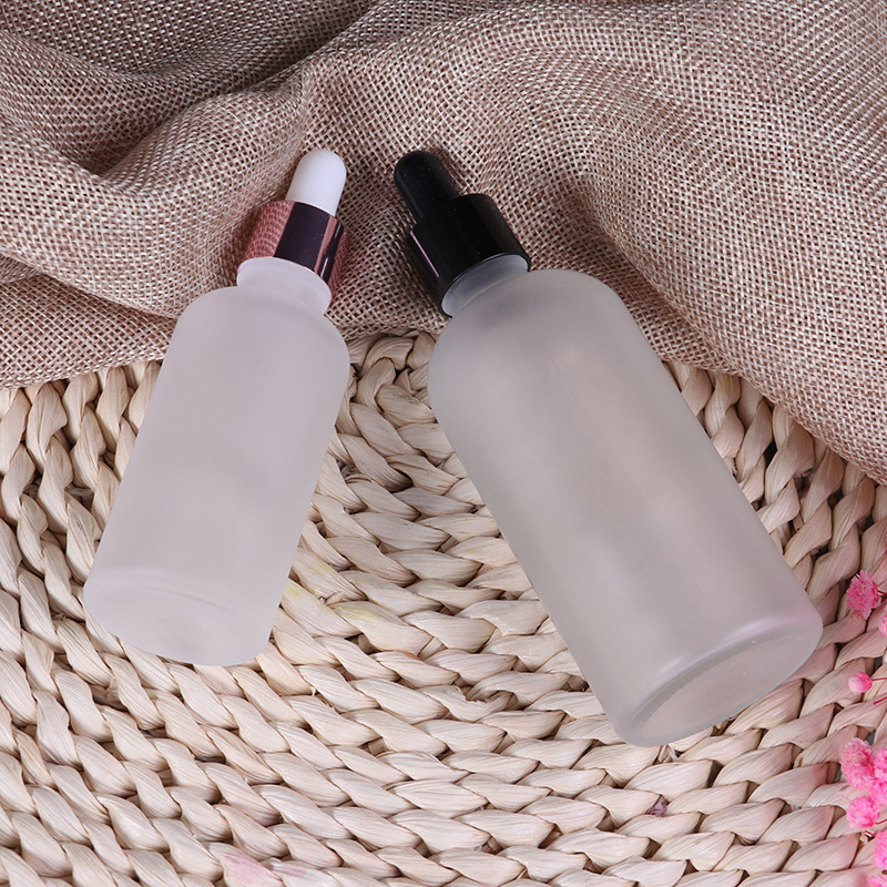 Wholesale frosted rubber head dropper essential oil bottle 10ml30ml essence refill empty bottle essence skin care product bottle