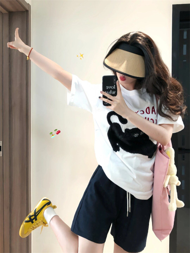 Casual sports suit for women 2024 new summer student loose short-sleeved T-shirt shorts two-piece set