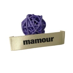 24-hour delivery. Summer main label clothing collar labels are available in small batches. Spring and summer clothing collar labels are available in small quantities.