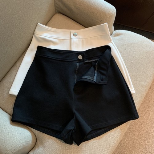 Actual photos and real prices. Summer versatile high-waisted one-button simple slimming elastic ins European and American street shorts.