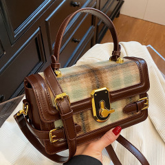 Internet celebrity popular small bag women's autumn and winter versatile 2024 new fashion single shoulder crossbody bag women's portable small square bag