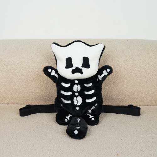 Cross-border popular skull plush toy backpack, personalized and cute children's Halloween gift doll wholesale