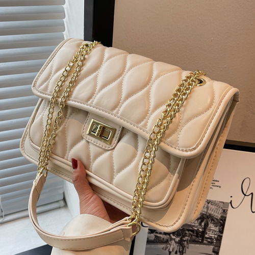 This year's popular bags for women are new in summer, fashionable and versatile rhombus chain bag, explosive texture, single shoulder crossbody bag