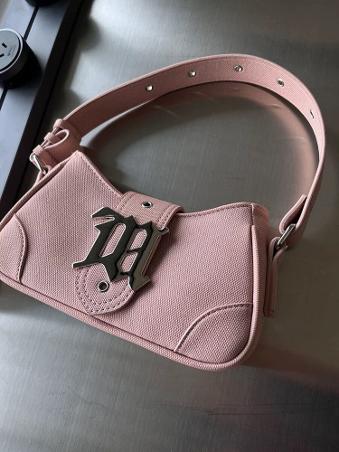 Original French sweet and cool hottie portable armpit bag for women new niche high-quality single shoulder crossbody bag