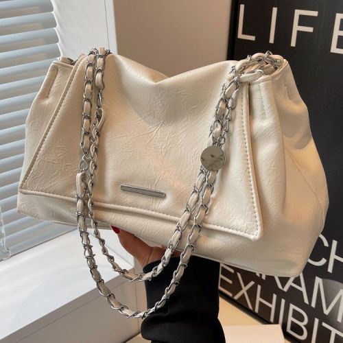 Large-capacity bag for women 2024 new high-end shoulder tote bag summer super hot commuter chain crossbody bag