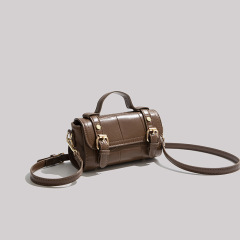 Bags for women 2024 summer new style high-end one-shoulder cross-body bag design belt handbag pillow bag ready for sale