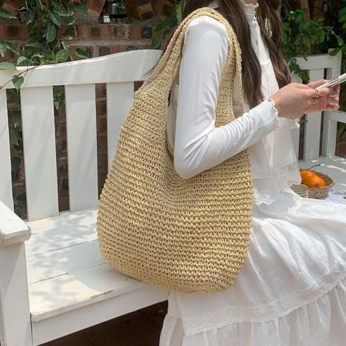 Straw bag women's 2024 new summer seaside vacation beach bag shoulder bag forest style hand-woven bag large capacity
