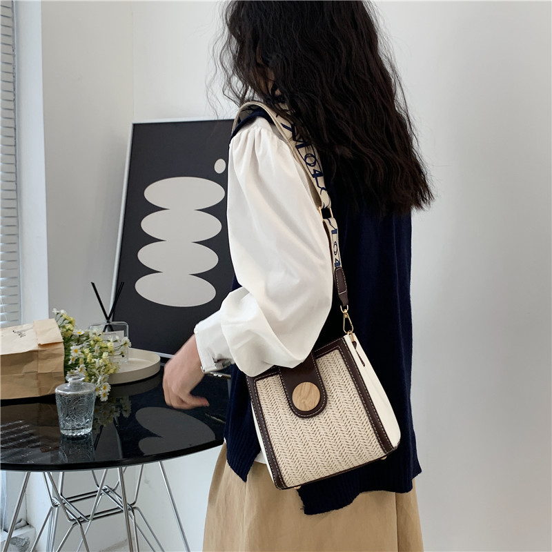 Spring new fashion popular bag women's bag straw hand-held bucket bag single shoulder crossbody bag