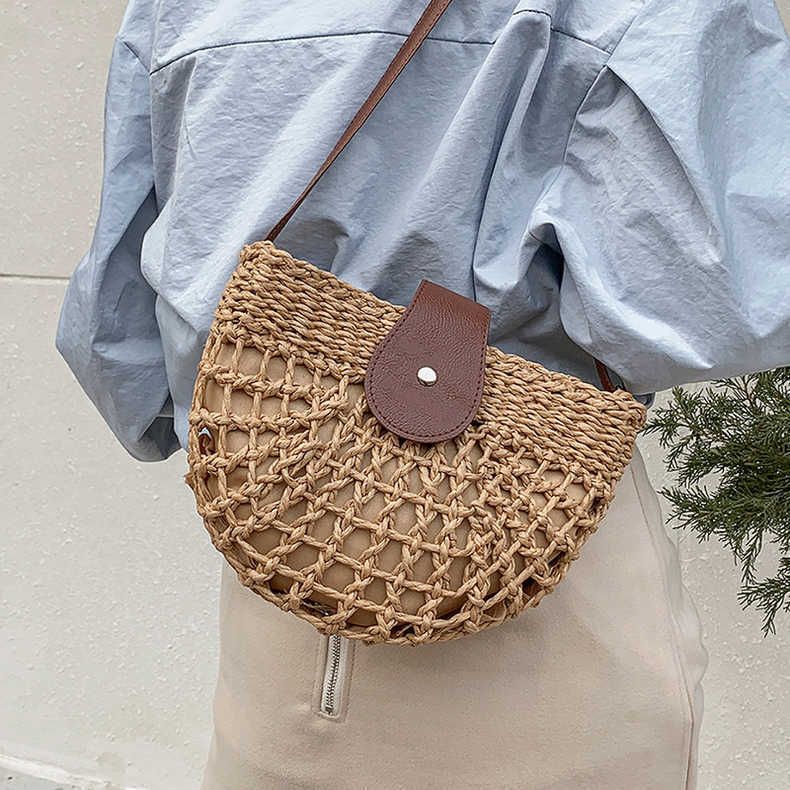 Small fresh hollow semi-circle straw bag single shoulder crossbody casual straw bag woven bag vacation beach bag