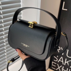 Korean version of trendy fashion high-end small square bag for women new 2024 spring and summer single shoulder crossbody bag textured crossbody bag