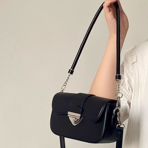 Korean retro fashion bag 2024 new spring and summer high-end saddle crossbody bag versatile shoulder bag