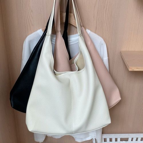 Underarm bag women's summer new trendy Korean version tote bag student class large capacity shoulder bag commuter bag