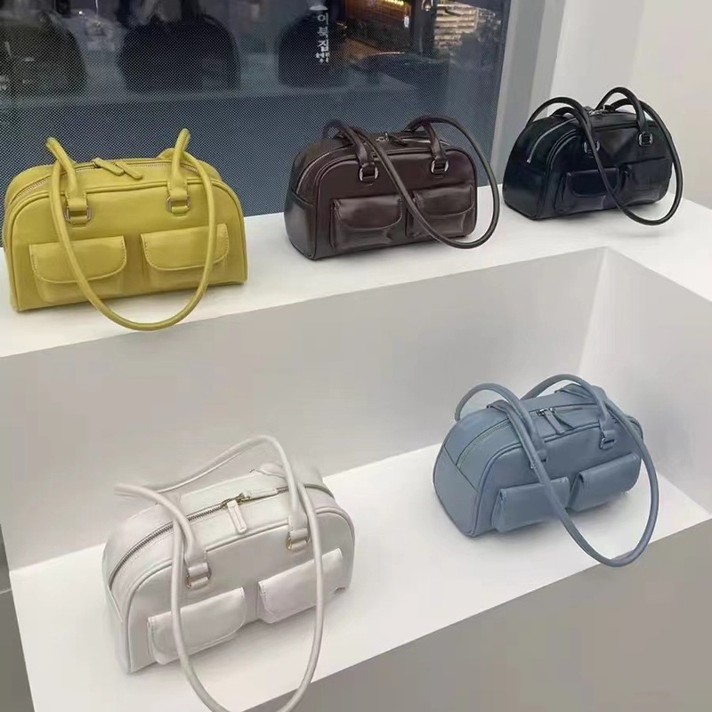Niche armpit bag for women Korean version ins spring and summer new fashion tote bag versatile large capacity commuter bag