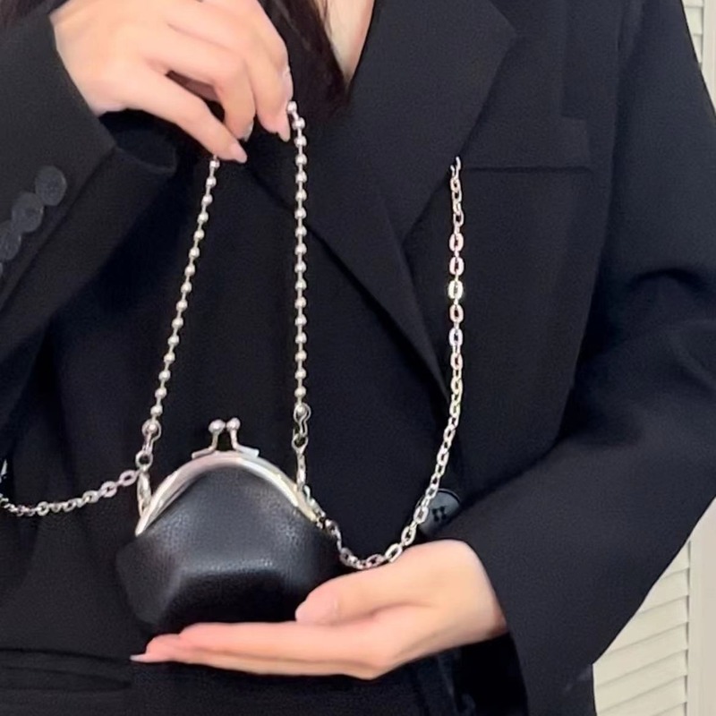 Mini cute texture chain small bag for women 2024 new trendy ins fashionable one-shoulder cross-body coin purse