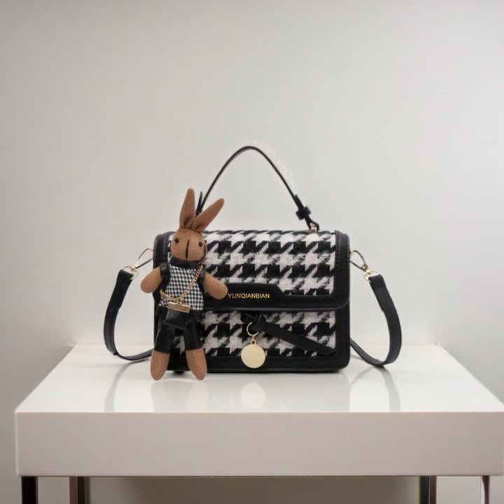 Versatile internet celebrity recommends Korean trend ins casual fashion large capacity 2024 new crossbody shoulder handbag