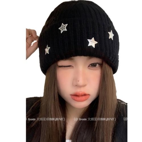 Loose big head circumference pile hat for women in autumn and winter face-showing small woolen hat Korean style versatile warm knitted ear-covered hat