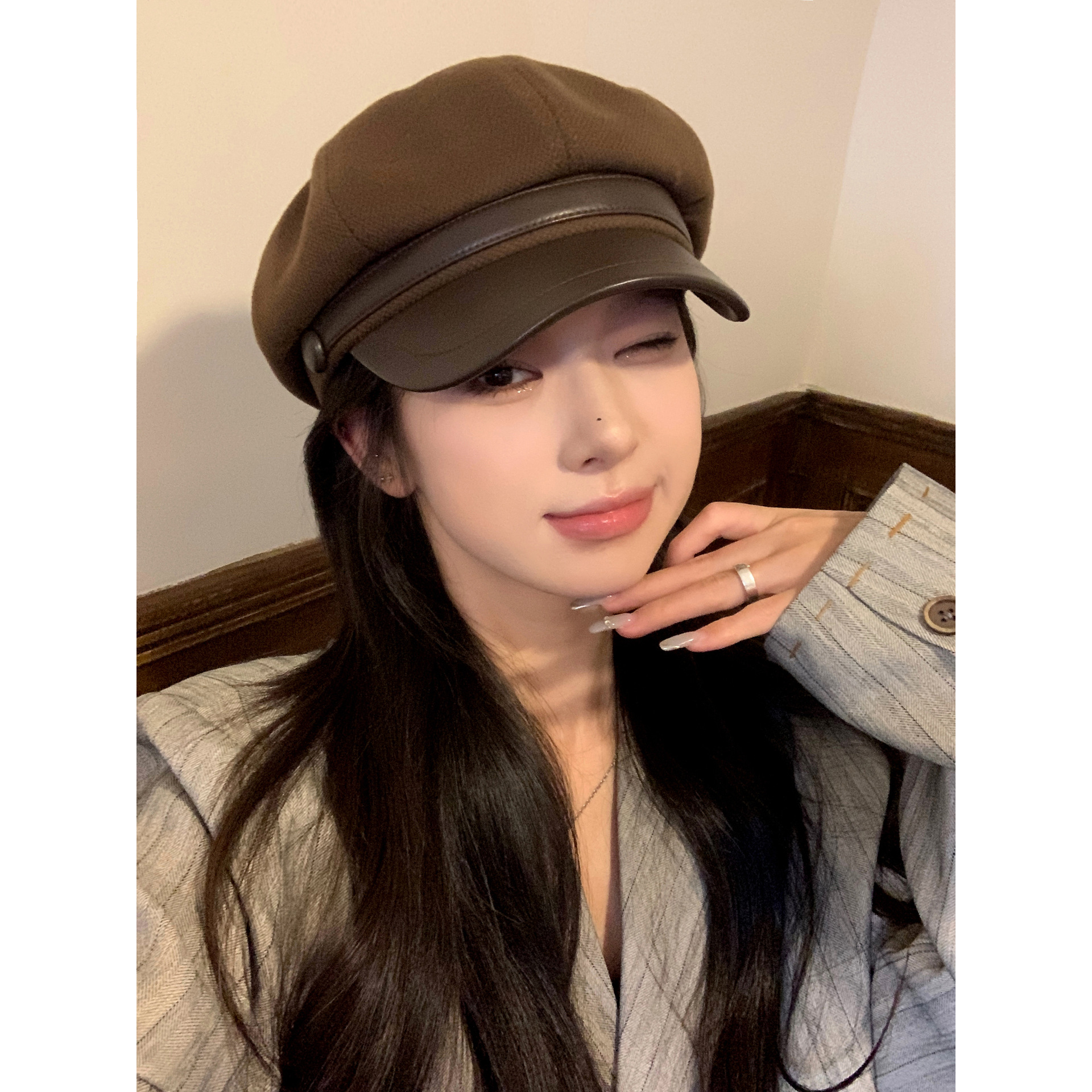 New autumn and winter woolen octagonal hat female Internet celebrity painter beret duck tongue ins versatile and small face