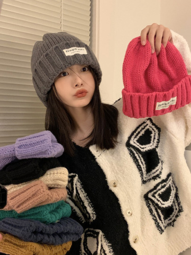 Hats are popular in the year, women's thick knitted woolen hats, autumn and winter versatile big head circumference, loose warm and cold hats, small face