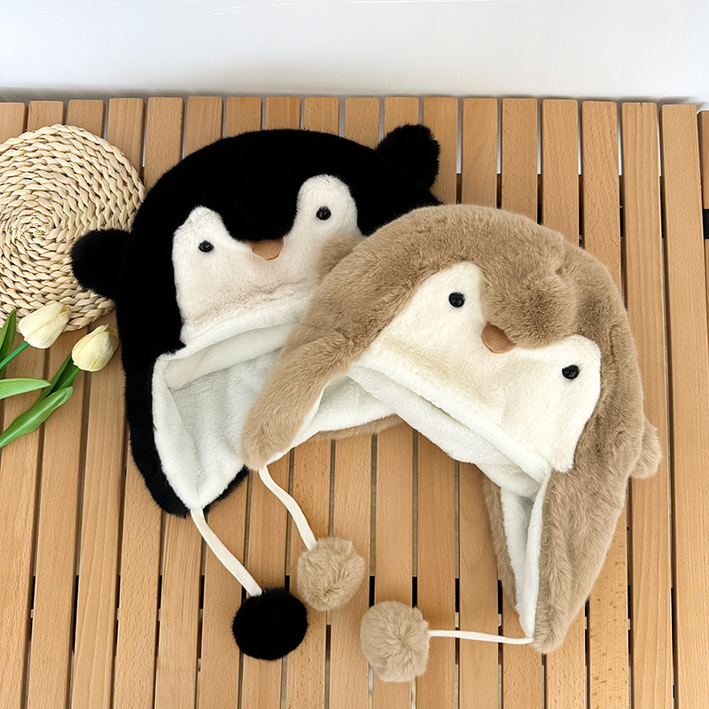 Japanese cute cartoon little penguin plush hat for women in autumn and winter to keep warm skiing ear protection versatile Lei Feng hat