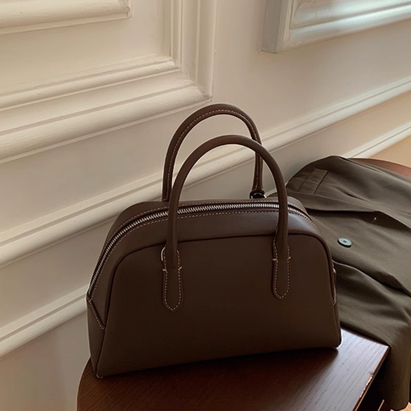 New NW Korean niche bowling large capacity hand bag commuting retro bag portable Boston women's bag