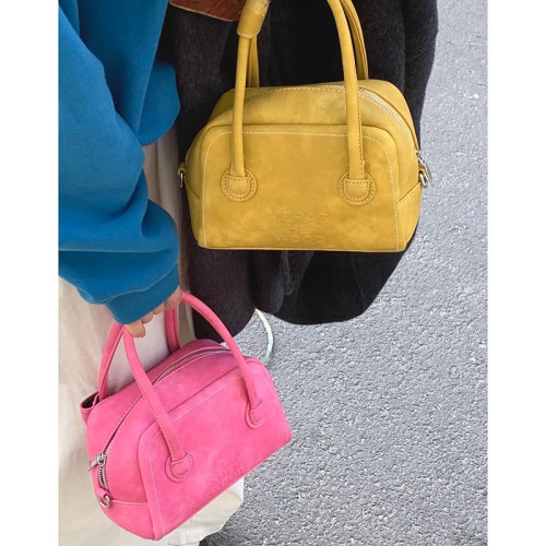 Retro niche portable commuter bag women's new Korean fashion buckskin velvet pillow bag crossbody bag