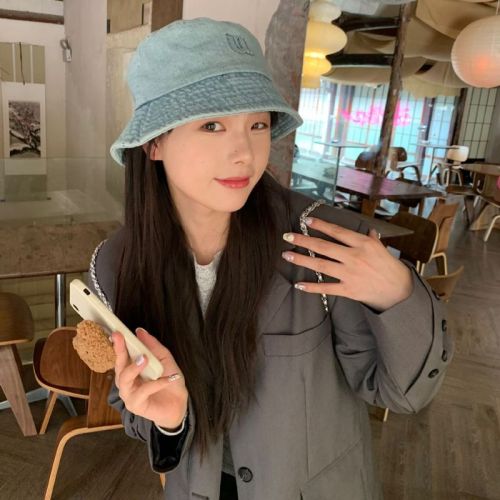 Washed denim big head fisherman hat women's autumn and winter Korean version versatile face-showing small bucket hat outdoor sunshade basin hat