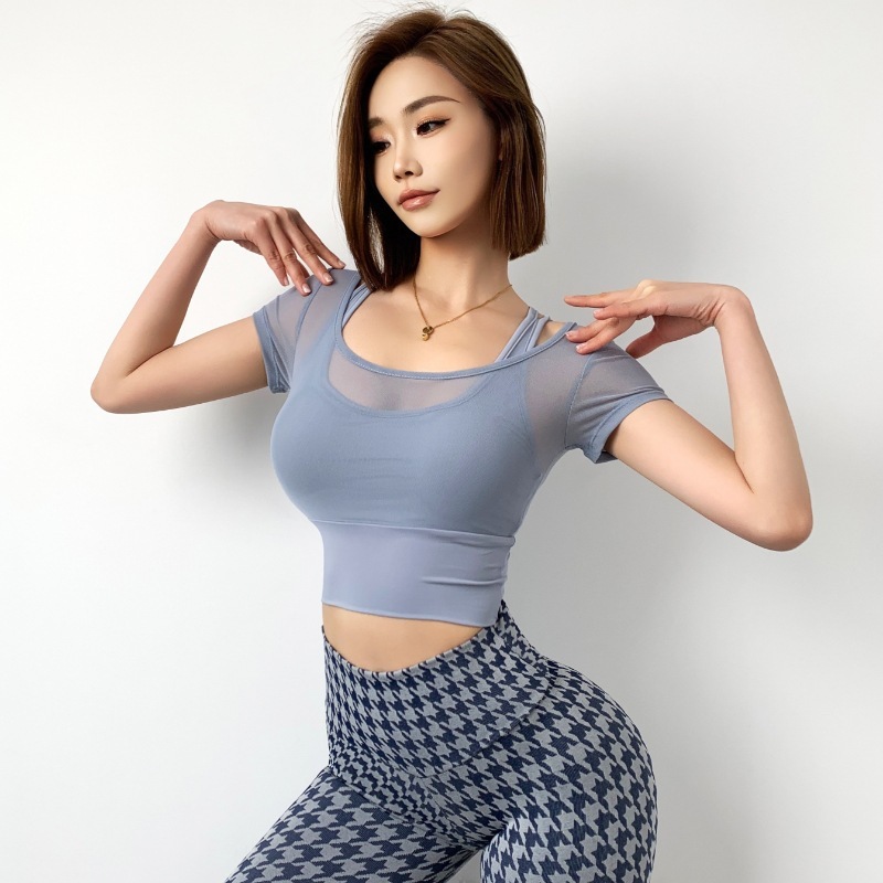 Fake two-piece halterneck sports short-sleeved T-shirt for women, mesh pure lust style fitness clothes with chest pads, yoga clothes