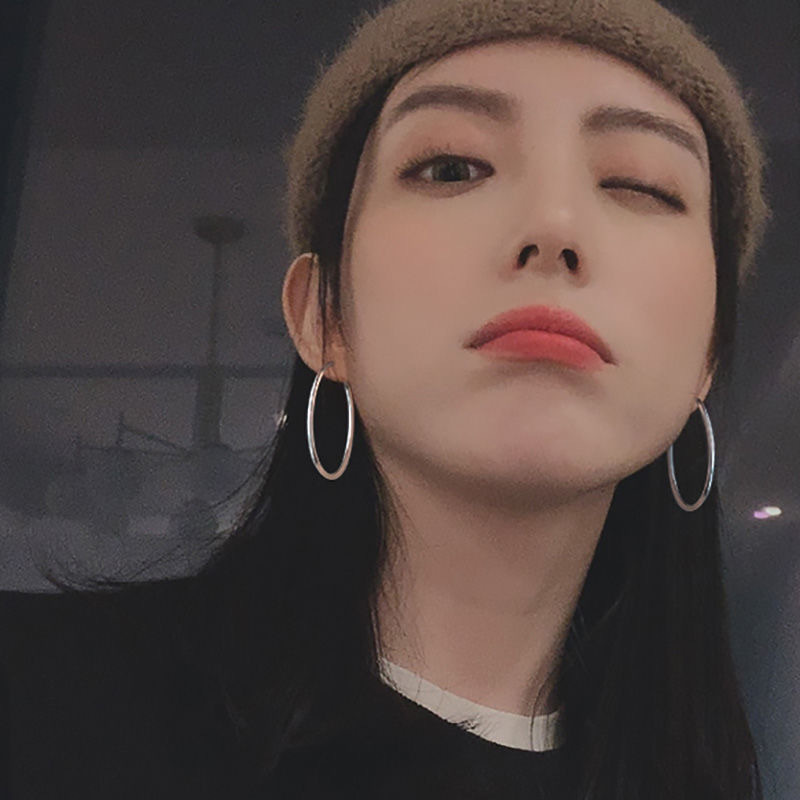 ins earrings female Internet celebrity ear clips without pierced earrings European and American large earrings ear buckles personality exaggerated earrings